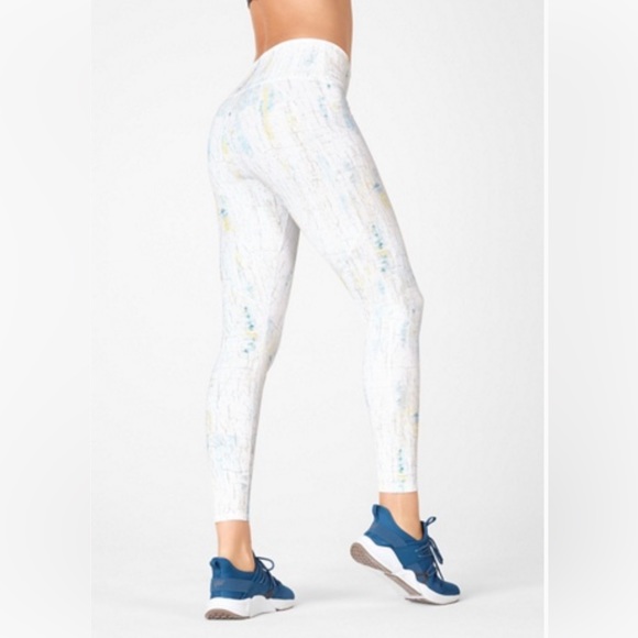 Fabletics, Define PowerHold® High-Waisted Legging, excellent used condition - Picture 1 of 8